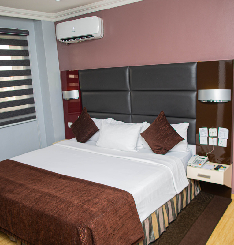 /web/uploads/116/De Edge Hotel/room-photos/Junior Suite/de edge junior suite.4png.jpg